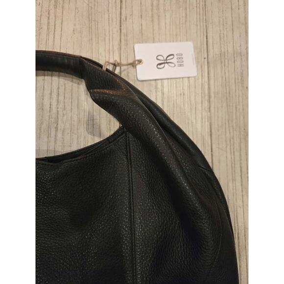 Hobo Eclipse Women’s Medium Black Leather Shoulder Bag w/Gold Wallet NWT Dustbag - Picture 6 of 16